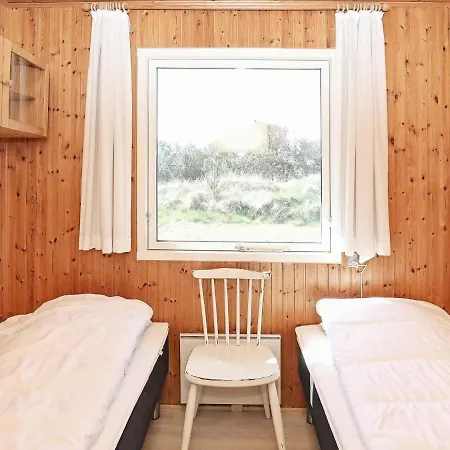 Modern Holiday In Near Sea * Saltum