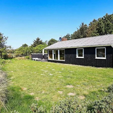 Ferienhaus Modern Holiday In Near Sea